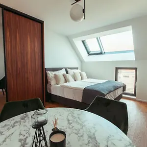 Triangle City Apartment