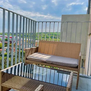 55m2 Flat With Balcony & Parking Apartament